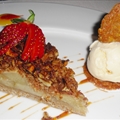 Apple Pie with Oatmeal Cookie Crust