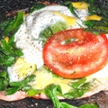 Baked Eggs and Mushrooms In Ham Crisps