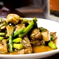 Beef and Asparagus with Oyster Sauce