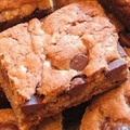 Chewy Chocolate Chip Bar Cookies
