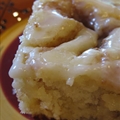 cinnamon roll cake