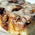 Cinnamon Roll Swirl Cake Recipe