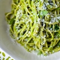 Creamy avocado pasta