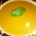 Creamy Tomato & Basil Soup
