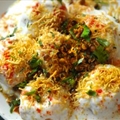 Dahi Sev Batata Puri