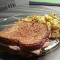 Gouda Grilled Cheese Sandwich