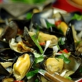 Goan Warm Mussel Salad (Tisru)