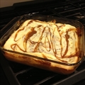 Golden Caramel Cheesecake Bars