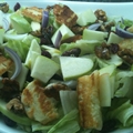 Green Apple with Caramelized Walnut Salad