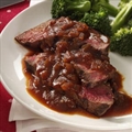 Grilled Sirloin with Chili-Beer Barbecue Sauce  