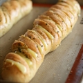 Hasselback Garlic Cheesy Bread