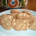 Macadamia Nut White Chocolate Cookies