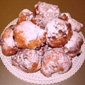 Oliebollen - Dutch Doughnuts