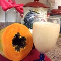 Papaya - banana yogurt smoothie 