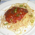 Pasta with Garlic, Olive Oil, Fresh Tomatoes, and Basil