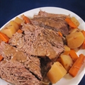 Pot Roast with Carrots and Potatoes in the Crock Pot