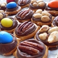 Pretzel turtles