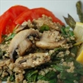 Quinoa with Mushrooms and Spinach