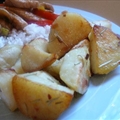 Roasted Potatoes with Garlic and Rosemary