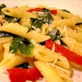 Simple Spinach and Red Bell Pepper Pasta