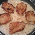 Skillet Pork Chops with Mushroom Gravy