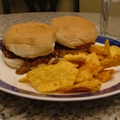 Slow cooker sloppy joes