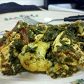 Spinach Curry with Chicken and Cauliflower