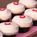 Sprinkles Strawberry Frosting