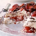 Strawberry-Chocolate Meringue Torte