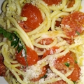 Tomato Basil Pasta Pomadoro Style