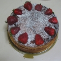 Triple/dual-decked Strawberry sponge cake