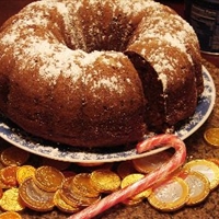 Amazin Raisin Cake