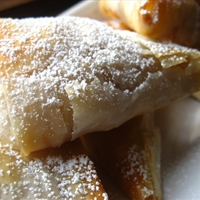 Apple Turnovers using Phyllo Dough