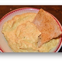 Artichoke Pesto Hummus