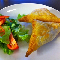 Bacon and spinach pastries