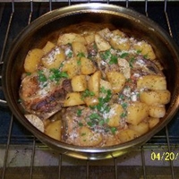 Baked Pork Chops with Steamed Carrots and Zucchini
