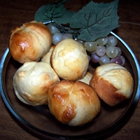 Basic Dinner Rolls Basic Dinner Rolls