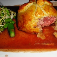 Beef Wellington (Individual)