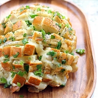Bloomin' Onion Bread