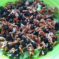Boston Lettuce and Pecan Salad Boston Lettuce and Pecan Salad