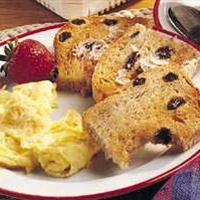 Bread Machine Cinnamon-Raisin Bread