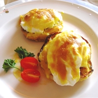 Brunch - Eggs Benedict