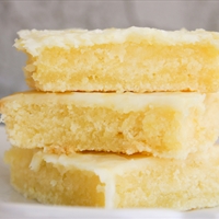 Bakergirl Cakey Lemon Bar 