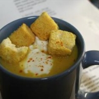 Cheese and Beer Soup with Garlic Croutons Cheese and Beer Soup with Garlic Croutons