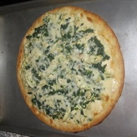 Chicken Alfredo Pizza (7 Points)