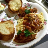 Chicken Linguine with Spicy Tomato Sauce