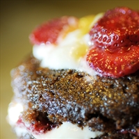 Chocolate Strawberry Shortcake Cupcakes (Vegan) Chocolate Strawberry Shortcake Cupcakes (Vegan)