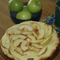 Cinnamon - Apple Flan