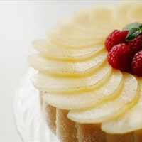 Cinnamon Pear Cake