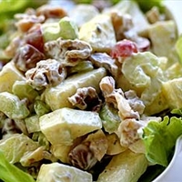Classic Waldorf Salad